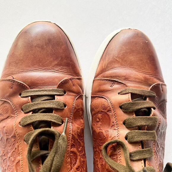 Robert Graham Skull Embossed Brown Leather Sneaker - Picture 3 of 16